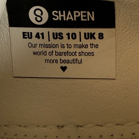 Shapen women’s Feelin Chic Leather Sneaker - Picture 9 of 9